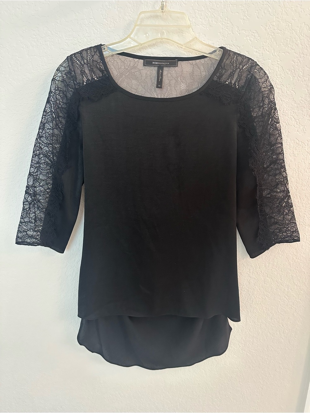 BCBGMaxAzria Black Lace-Sleeve Scoop Neck Blouse